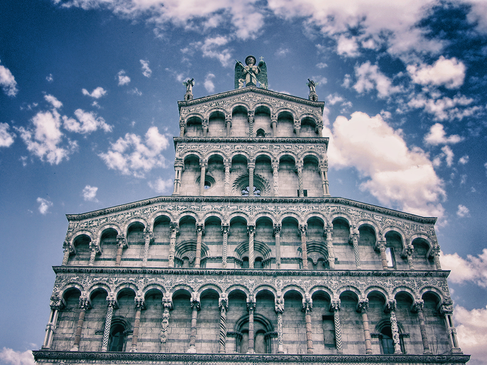 Lukka - Chiesa di San Michele in Foro - Podróże ze smakiem